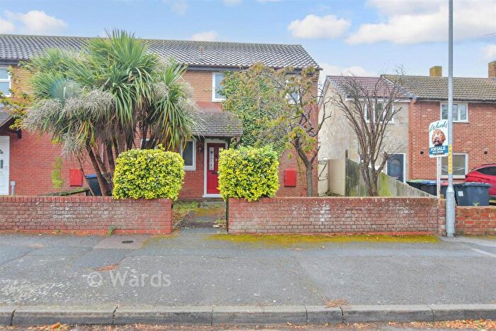 3 Bedroom Semi-Detached House For Sale In Rowland Drive, Herne Bay, Kent, CT6
