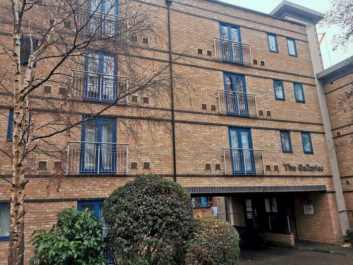 1 Bedroom Flat To Rent In The Galleries, High Wycombe, HP13