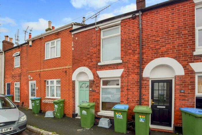 2 Bedroom House To Rent In *Fully Booked For Viewing* Dover Street, Southampton, SO14