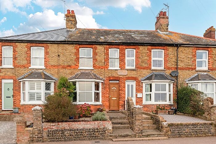 2 Bedroom Terraced House For Sale In Dover Road, Sandwich, CT13