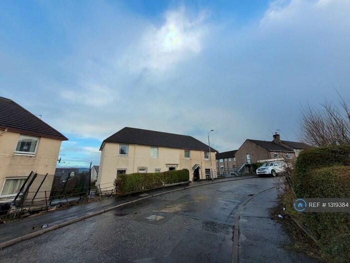 2 Bedroom Flat To Rent In Barnhill Street, Greenock, PA15