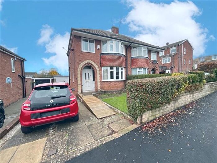 3 Bedroom Semi Detached House For Sale In Bramley Avenue, Aston, Sheffield, Rotherham, S26