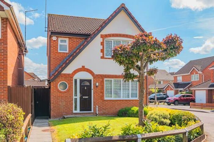 3 Bedroom Detached House To Rent In Jakeman Way, Aylesbury, HP21