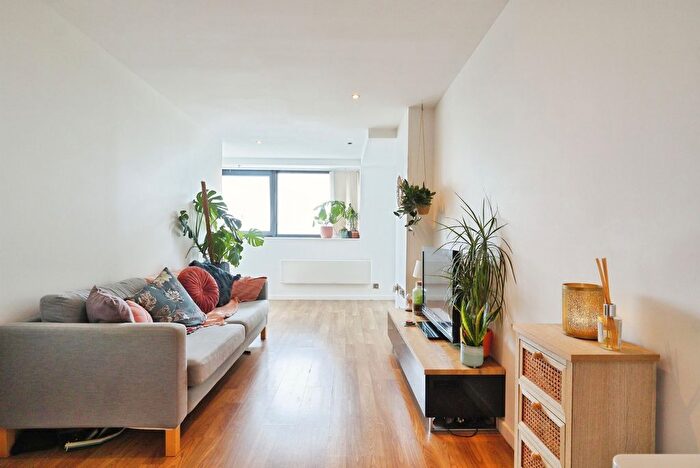 2 Bedroom Flat For Sale In Water Lane, Leeds, West Yorkshire, LS11
