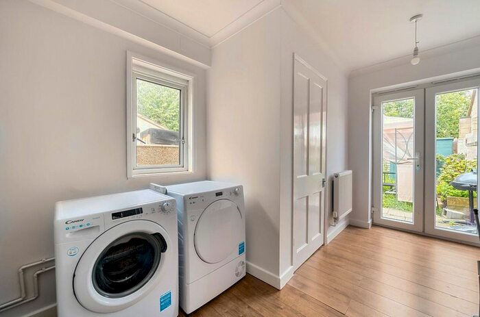 3 Bedroom Terraced House For Sale In Kent Road, Old Town, Swindon, Wiltshire, SN1