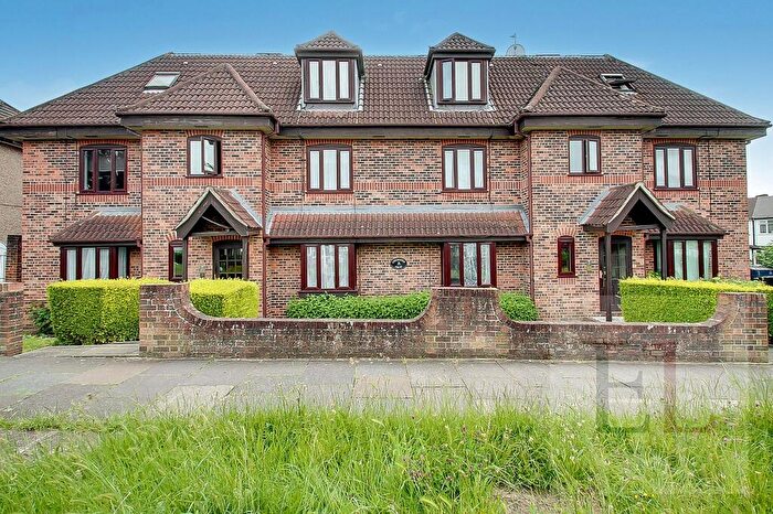 Studio For Sale In Chichester Court, Kings Road, Harrow, HA2