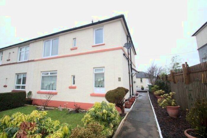 2 Bedroom Flat To Rent In Watson Avenue, Glasgow G73