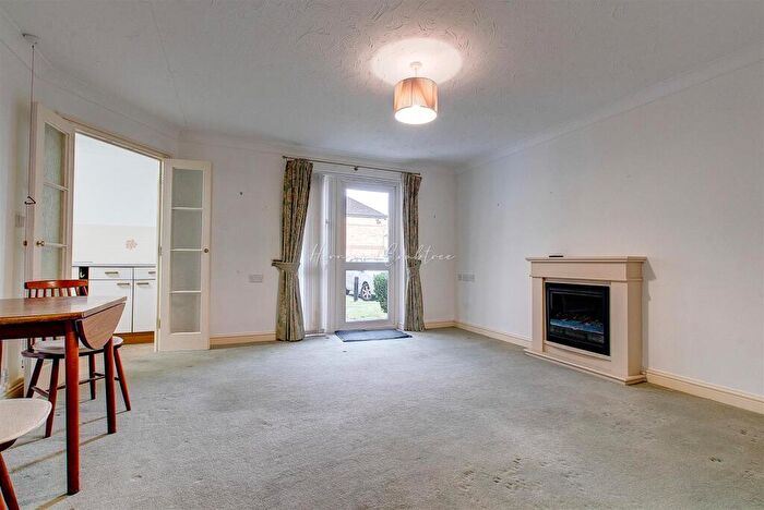 1 Bedroom Retirement Property For Sale In Mclay Court, St. Fagans Road, Fairwater, Cardiff, CF5