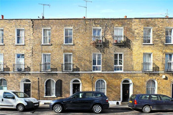 3 Bedroom Terraced House To Rent In Sidney Square, Whitechapel, London, E1