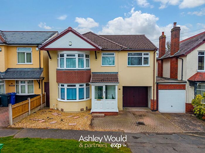 3 Bedroom Detached House For Sale In Culmore Road, Halesowen, B62