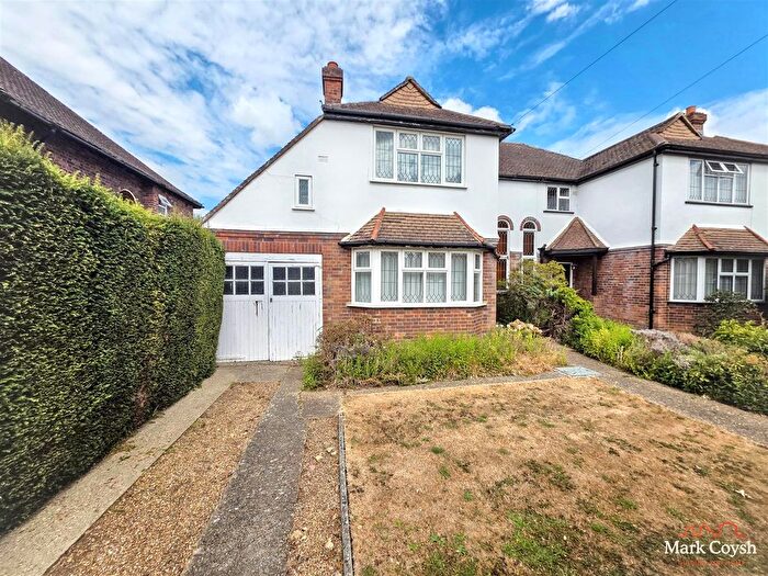 3 Bedroom Semi Detached House For Sale In Culverhay, Ashtead, KT21