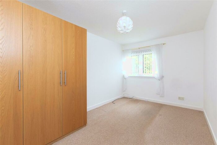 2 Bedroom Flat To Rent In Calder Gardens, Sighthill, Edinburgh, EH11