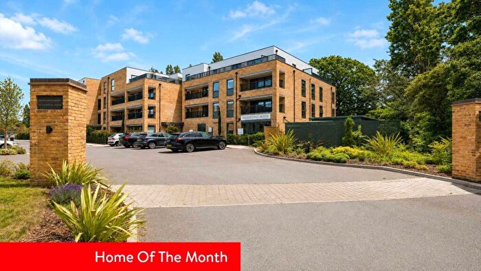 2 Bedroom Apartment For Sale In Oaklands House, Littleworth Road, Esher, KT10
