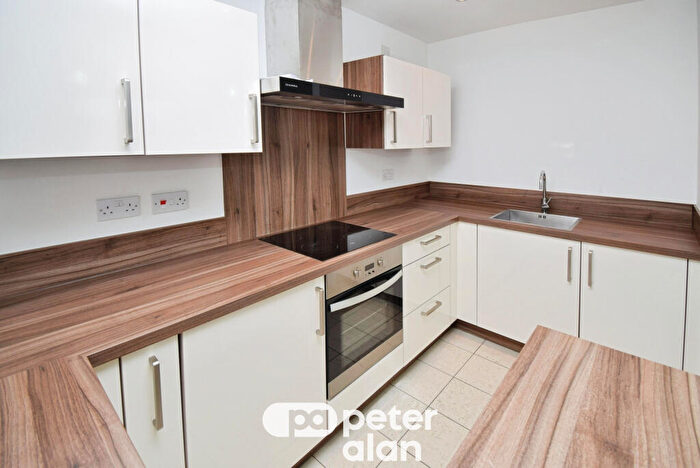 1 Bedroom Flat To Rent In Selskar Court, Newport, NP20