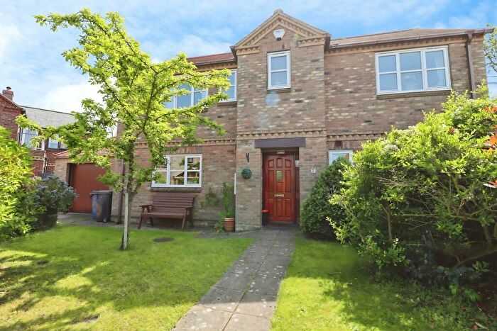 5 Bedroom Detached House For Sale In George Road, Middle Rasen, LN8