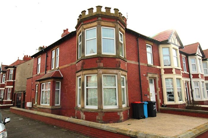 2 Bedroom Flat To Rent In Carr Road, Fleetwood, FY7