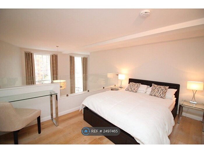 1 Bedroom Flat To Rent In Mcdonald Road, Edinburgh, EH7
