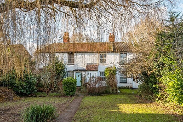 2 Bedroom Terraced House For Sale In Grosvenor Road, Kennington, Ashford, TN24