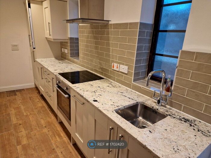 2 Bedroom Flat To Rent In Four Winds House, Hartlepool, TS26