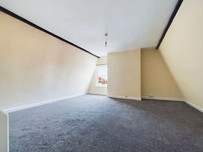 Studio To Rent In High Street, Tewkesbury, GL20