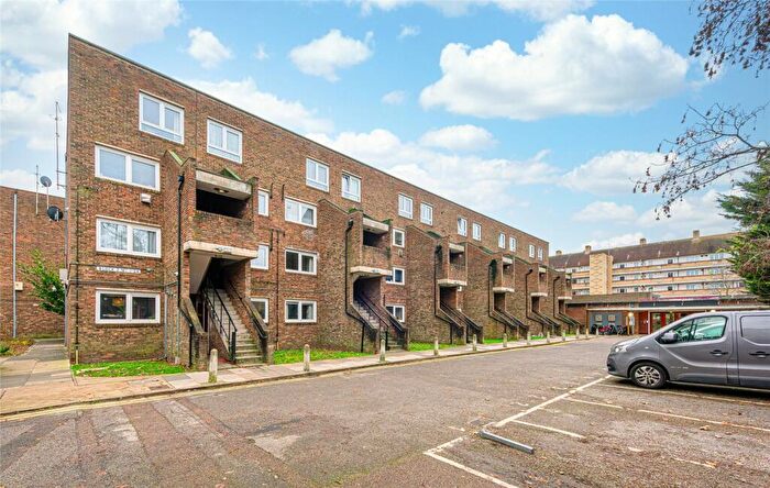 2 Bedroom Apartment For Sale In Holbrooke Court, Parkhurst Road, Islington, N7