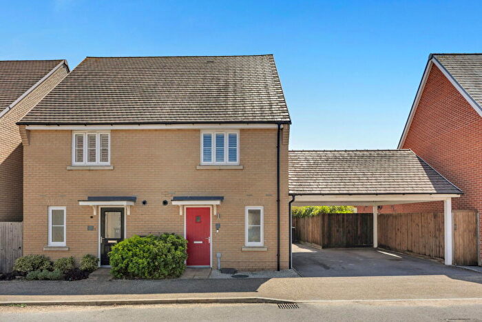 2 Bedroom Semi-Detached House For Sale In Rutherford Way, Biggleswade, SG18