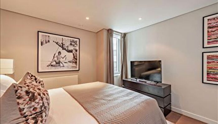 3 Bedroom Flat To Rent In Merchant Square East, London, W2