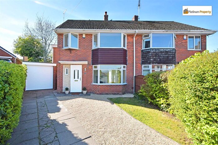 4 Bedroom Semi-Detached House For Sale In Melrose Avenue, Meir Heath, ST3