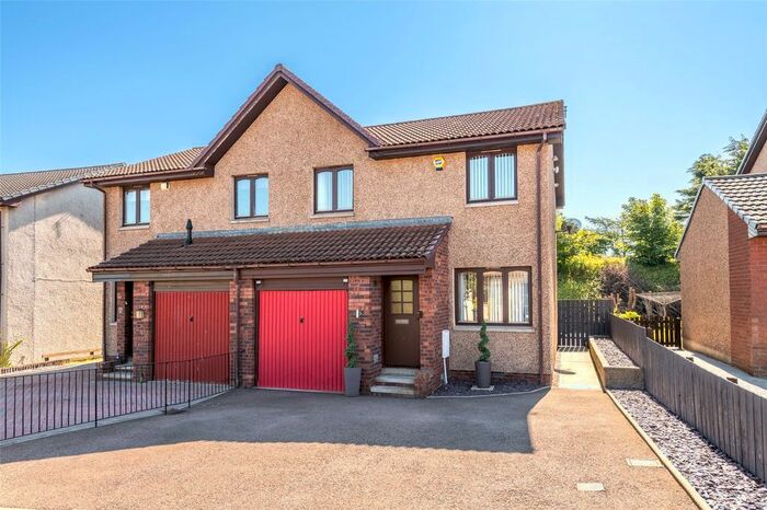 3 Bedroom Semi-Detached House For Sale In St. Michaels Crescent, Newtonhill, Aberdeenshire, AB39