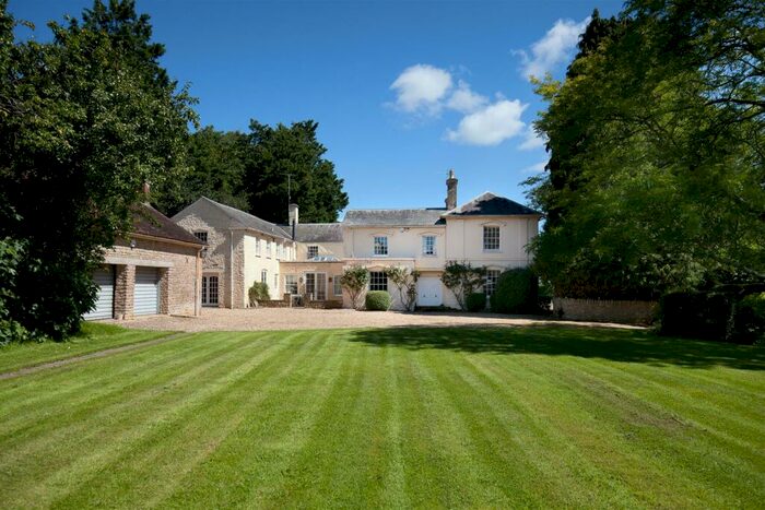 11 Bedroom Country House For Sale In Bugley, Gillingham, SP8