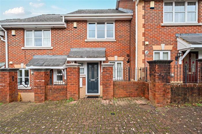 2 Bedroom Terraced House To Rent In St. Thomas's Mews, Guildford, Surrey, GU1