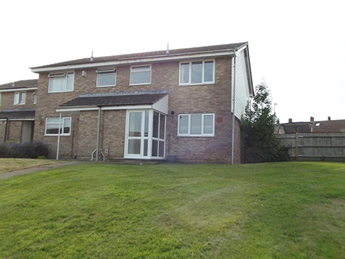 3 Bedroom End Of Terrace House To Rent In Maywood Avenue, Eastbourne, BN22