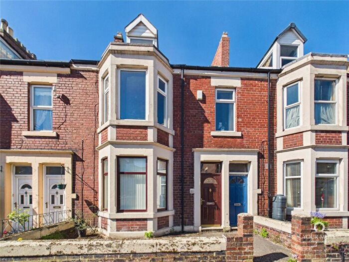 2 Bedroom Flat For Sale In Woodbine Avenue, Wallsend, Tyne And Wear, NE28