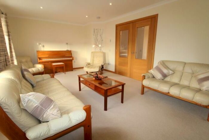 4 Bedroom Detached House To Rent In Duthie Terrace, Aberdeen, AB10