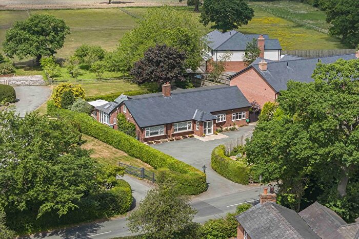 4 Bedroom Detached House For Sale In Twemlow Lane, Cranage, CW4