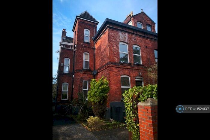 2 Bedroom Flat To Rent In Chorlton, Manchester(Uk), M21