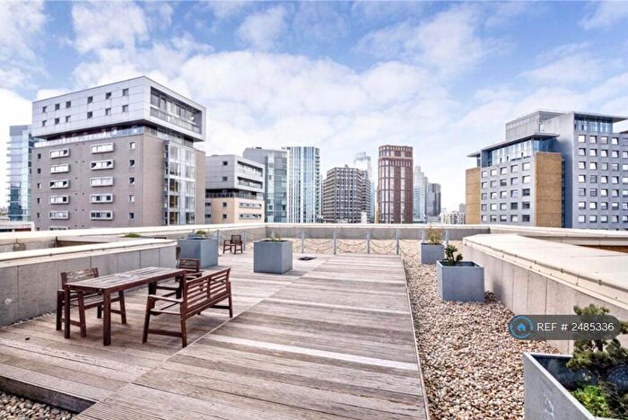 1 Bedroom Flat To Rent In Cornell Building, London, E1
