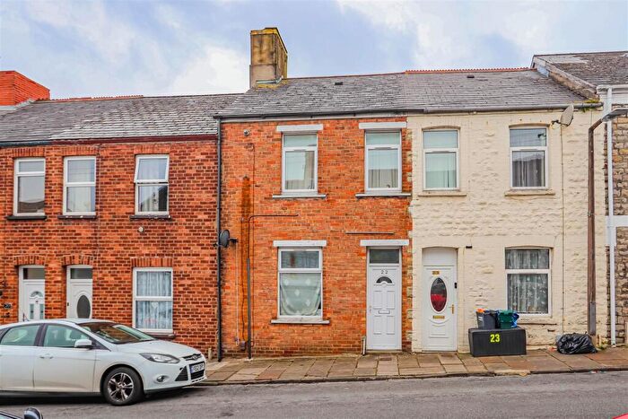 2 Bedroom Terraced House To Rent In Lee Road, Barry, CF63