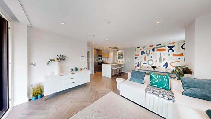 3 Bedroom Apartment To Rent In Castle Wharf, A Chester Road, Castlefield, M15