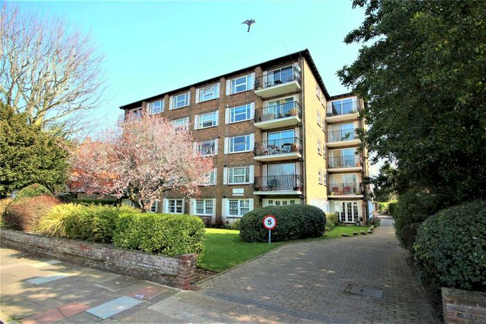 2 Bedroom Apartment To Rent In Downview Road, Worthing, West Sussex, BN11