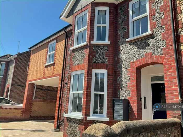 2 Bedroom Flat To Rent In Highfield Road, Bognor Regis, PO22