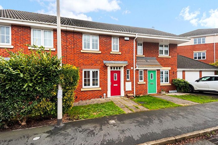 3 Bedroom Terraced House For Sale In Palmarsh Road, Widnes, WA8