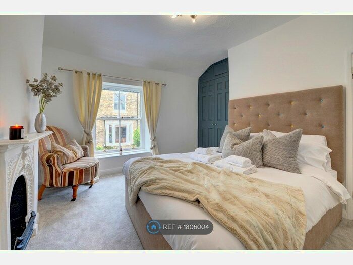 3 Bedroom Detached House To Rent In Church Street, Boston Spa, Wetherby, LS23