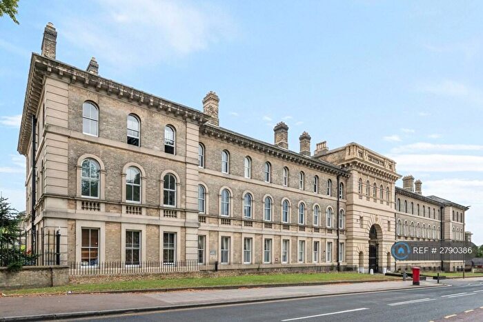 1 Bedroom Flat To Rent In Galton House, London, SE18