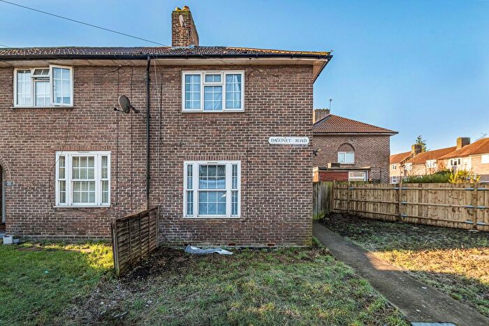 2 Bedroom End Of Terrace House To Rent In Dagonet Road, Bromley, BR1