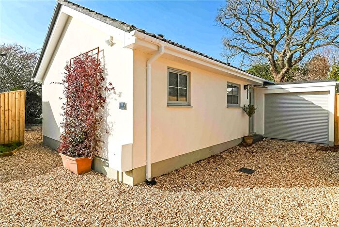 3 Bedroom Bungalow For Sale In Yeovilton Close, Everton, Lymington, Hampshire, SO41