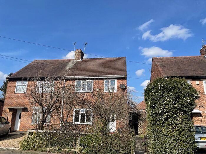 3 Bedroom Semi-Detached House To Rent In Barbara Square, Hucknall, NG15