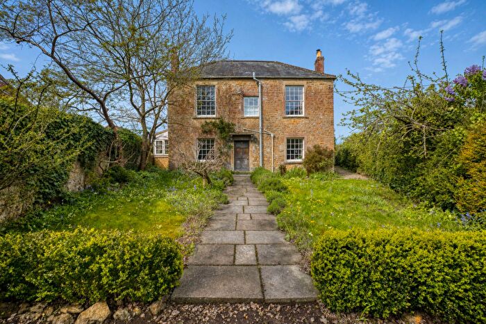 4 Bedroom Detached House For Sale In Ansford Hill, Castle Cary, Somerset, BA7