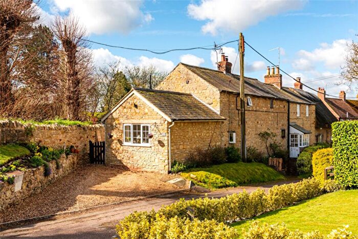 2 Bedroom Cottage For Sale In New Cottages, Church Lane, Alderton, Northamptonshire, NN12