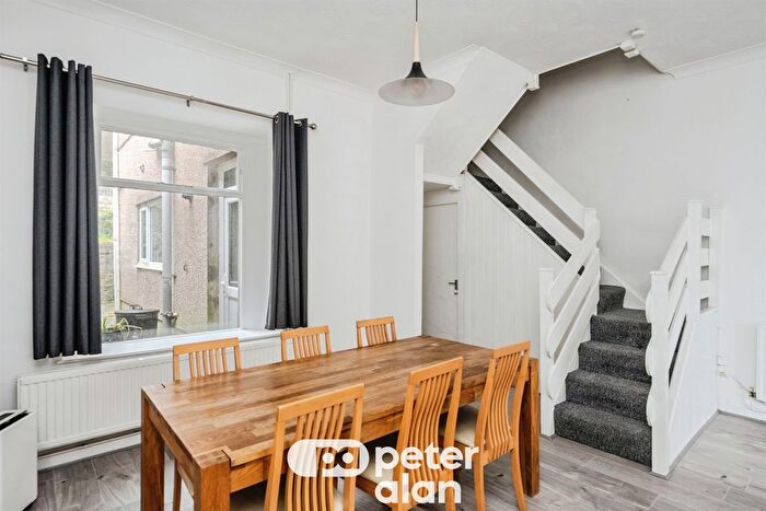 3 Bedroom Terraced House For Sale In Hanover Street, Swansea, SA1